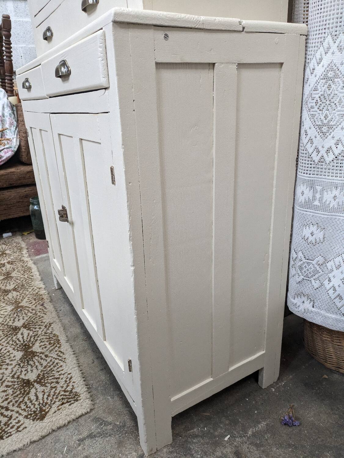 Parisian buffet 2-piece