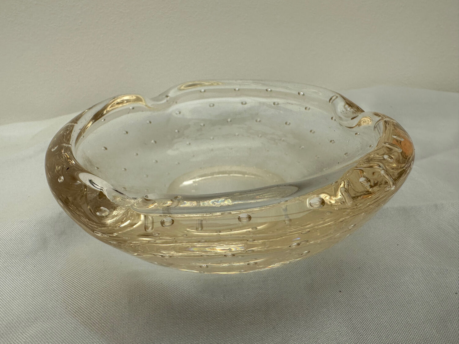 Daum Nancy France ashtray apricot color Cristal Bulles