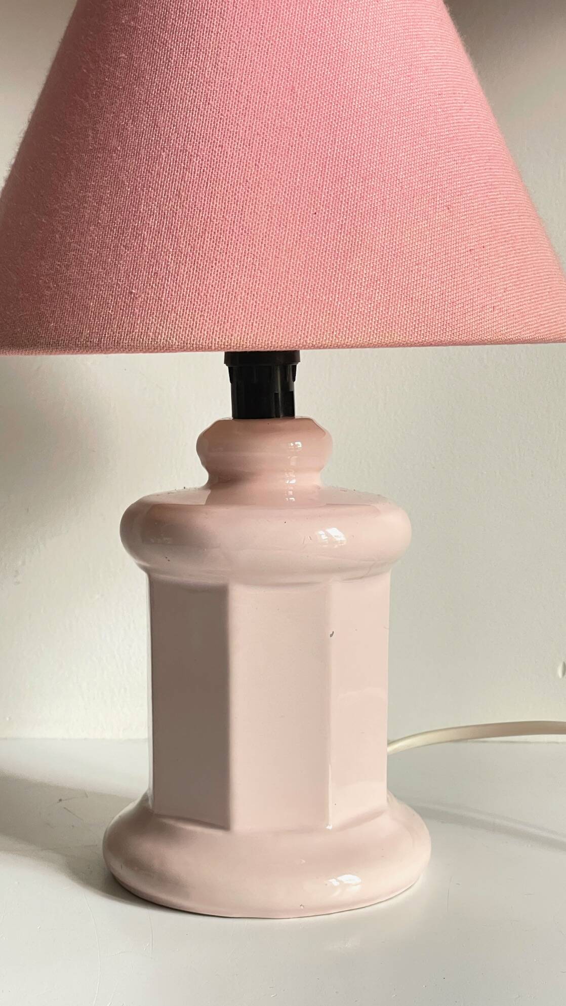 Vintage Pink Ceramic Lamp
