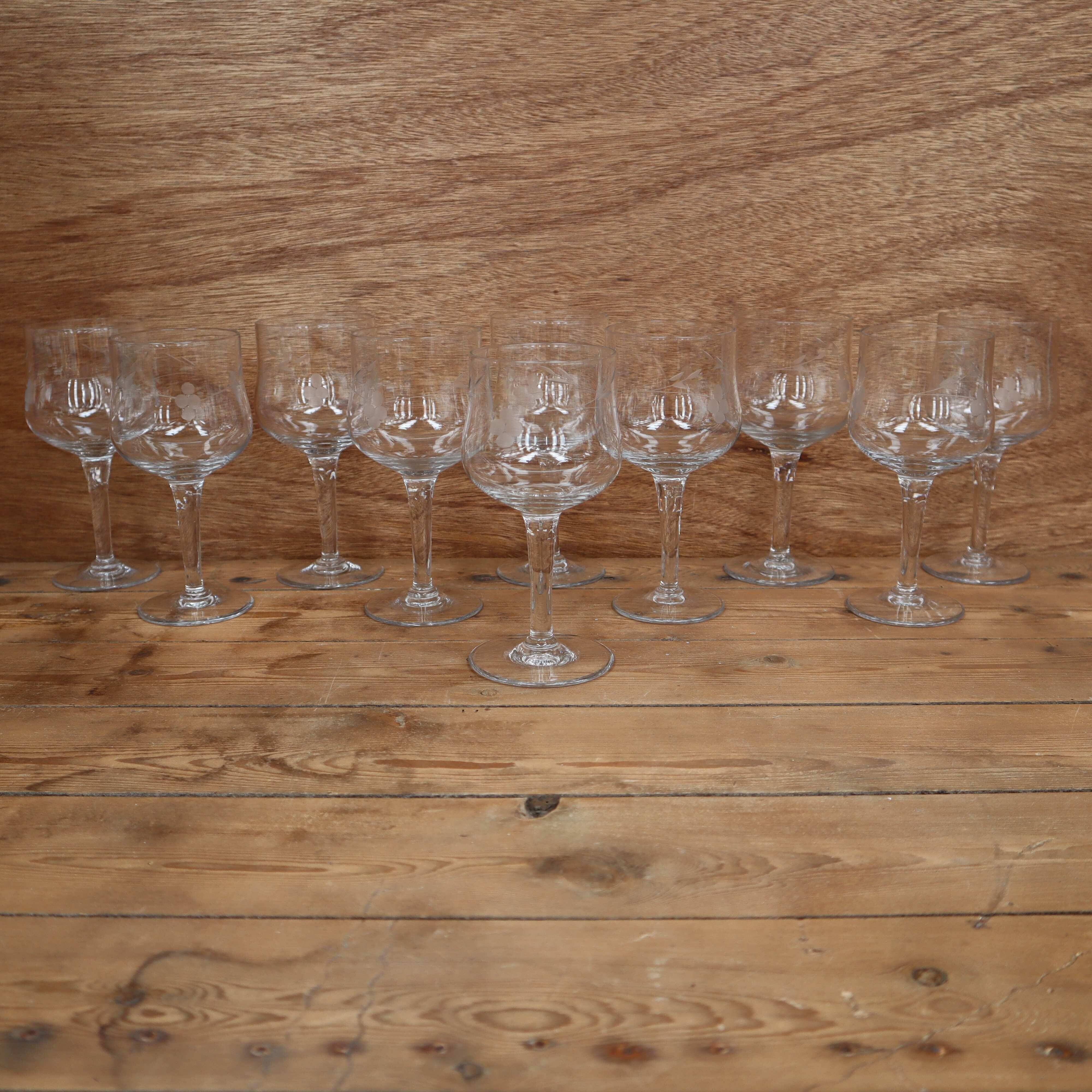 10 antique hand-blown wine glasses engraved with floral decoration