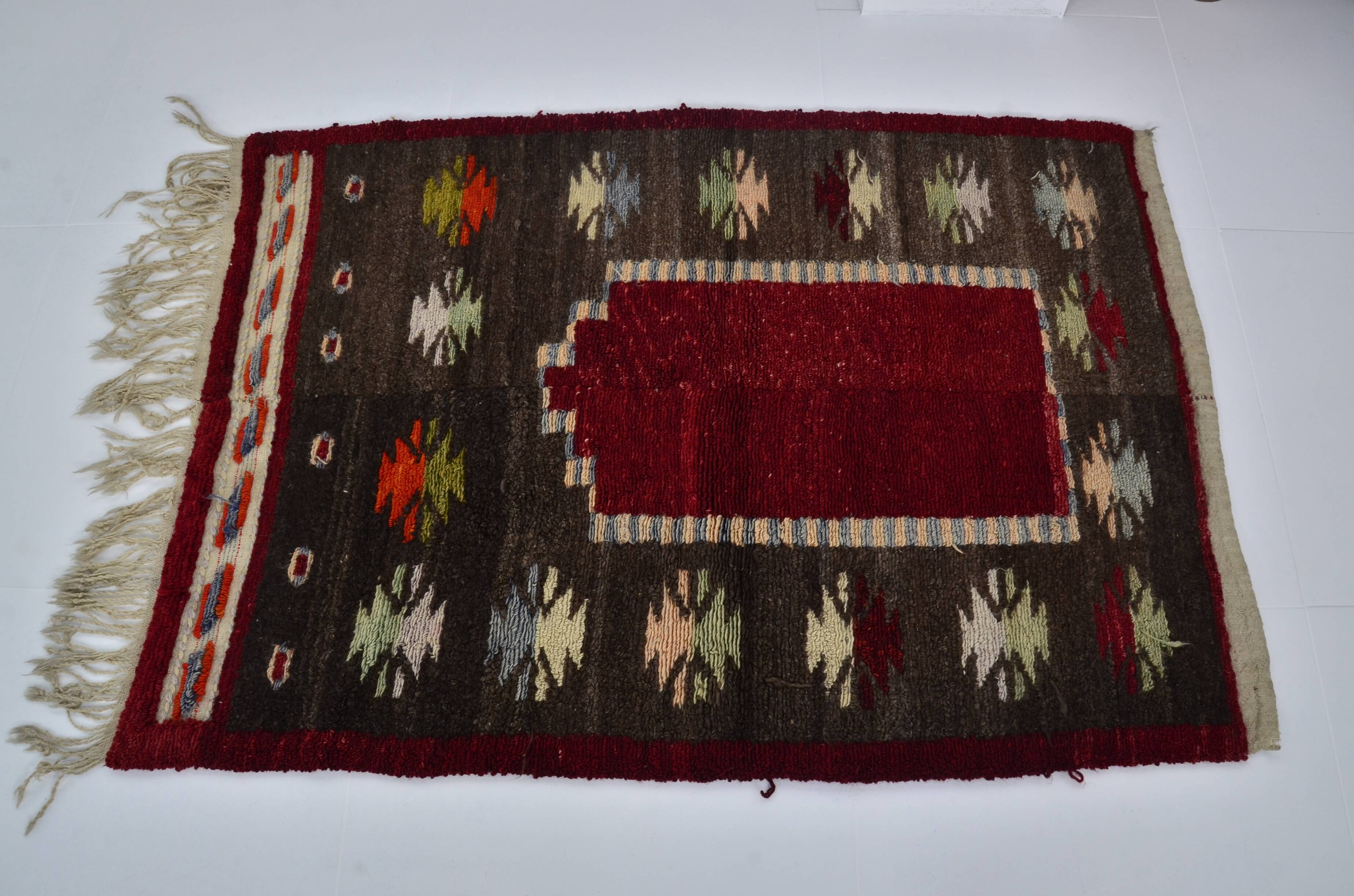 Tapis décoratif à pompons anatolien sku 3068