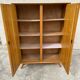 Armoire en bois style rotin