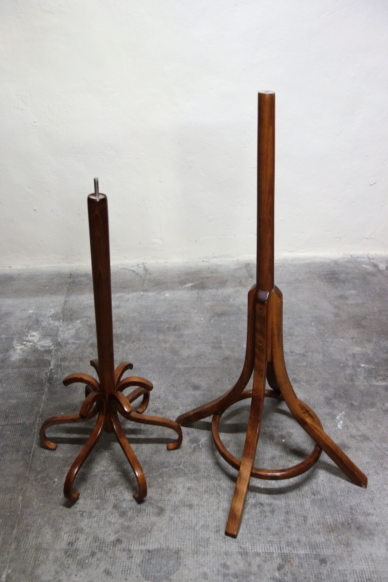 Vintage parrot coat rack