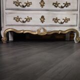 White patinated chest of drawers Louis XV style