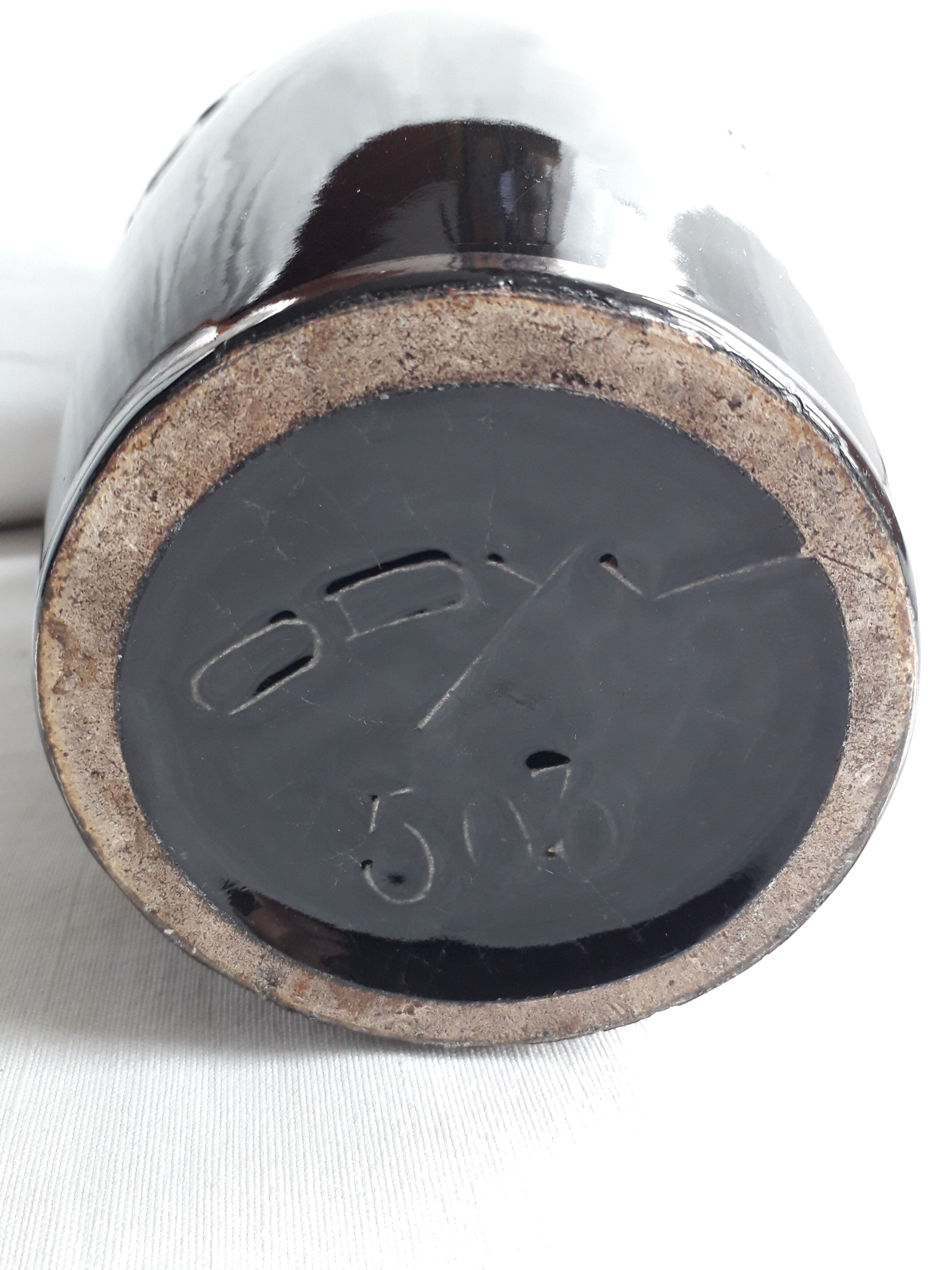 Ceramic art-deco vase signed Odyv