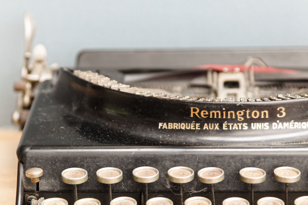 Remington typewriter 3, 30s