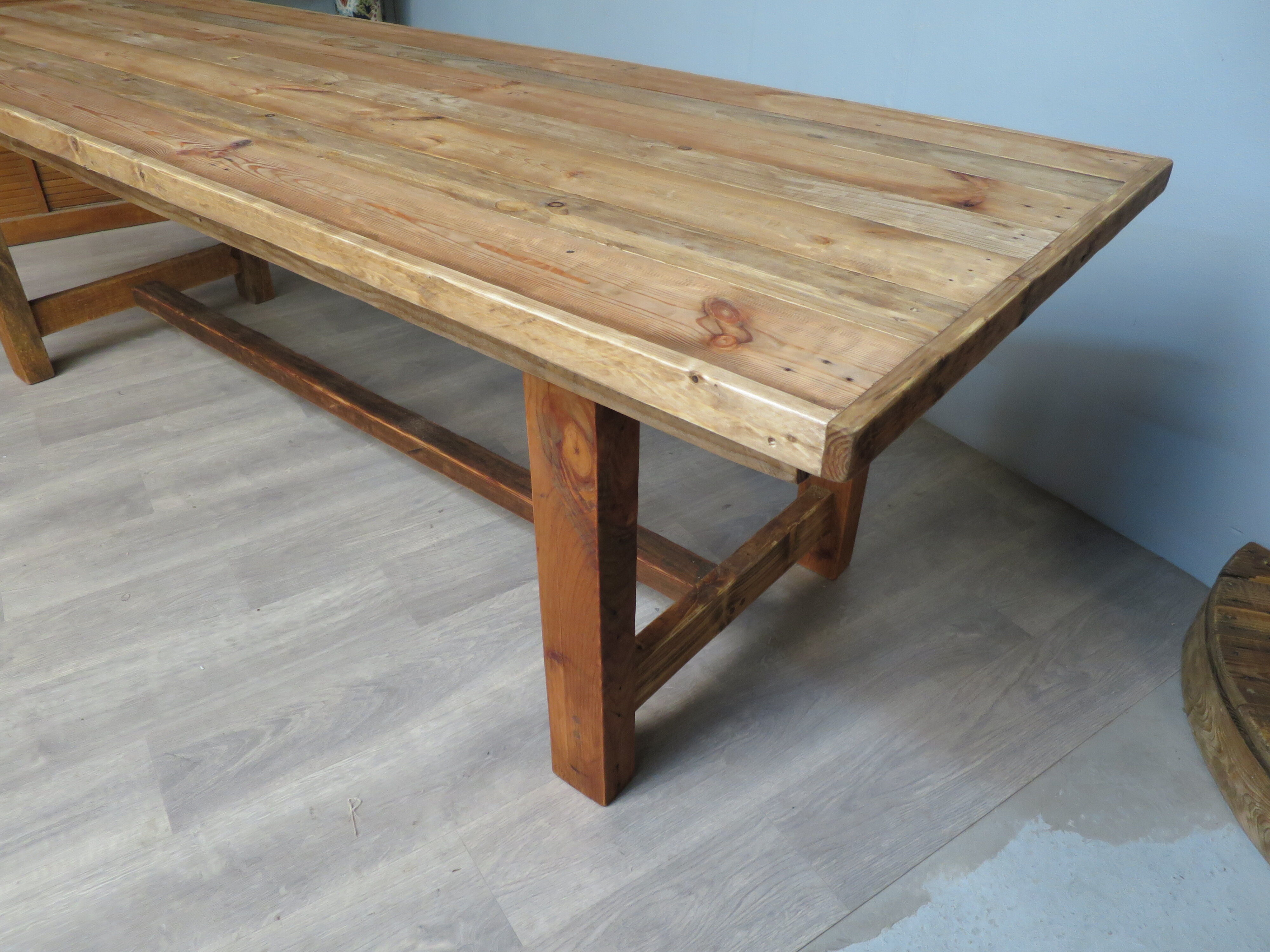 Table de ferme rustique