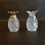 Salt and pepper design in pineapple shaped glass
