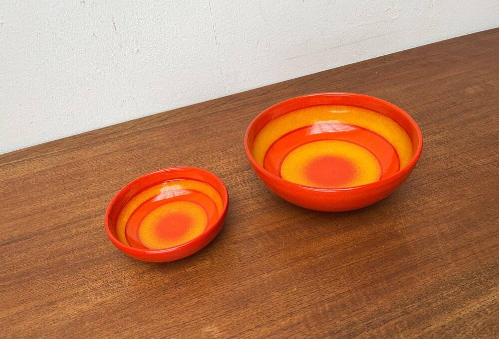 Set of 2 ceramic bowls by Baldelli, Italy.