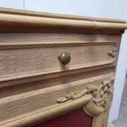 Louis XV buffet in oak & leather - Sandblasted