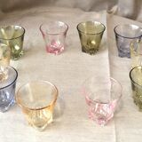 Suite de 10 verres à digestif ou porto