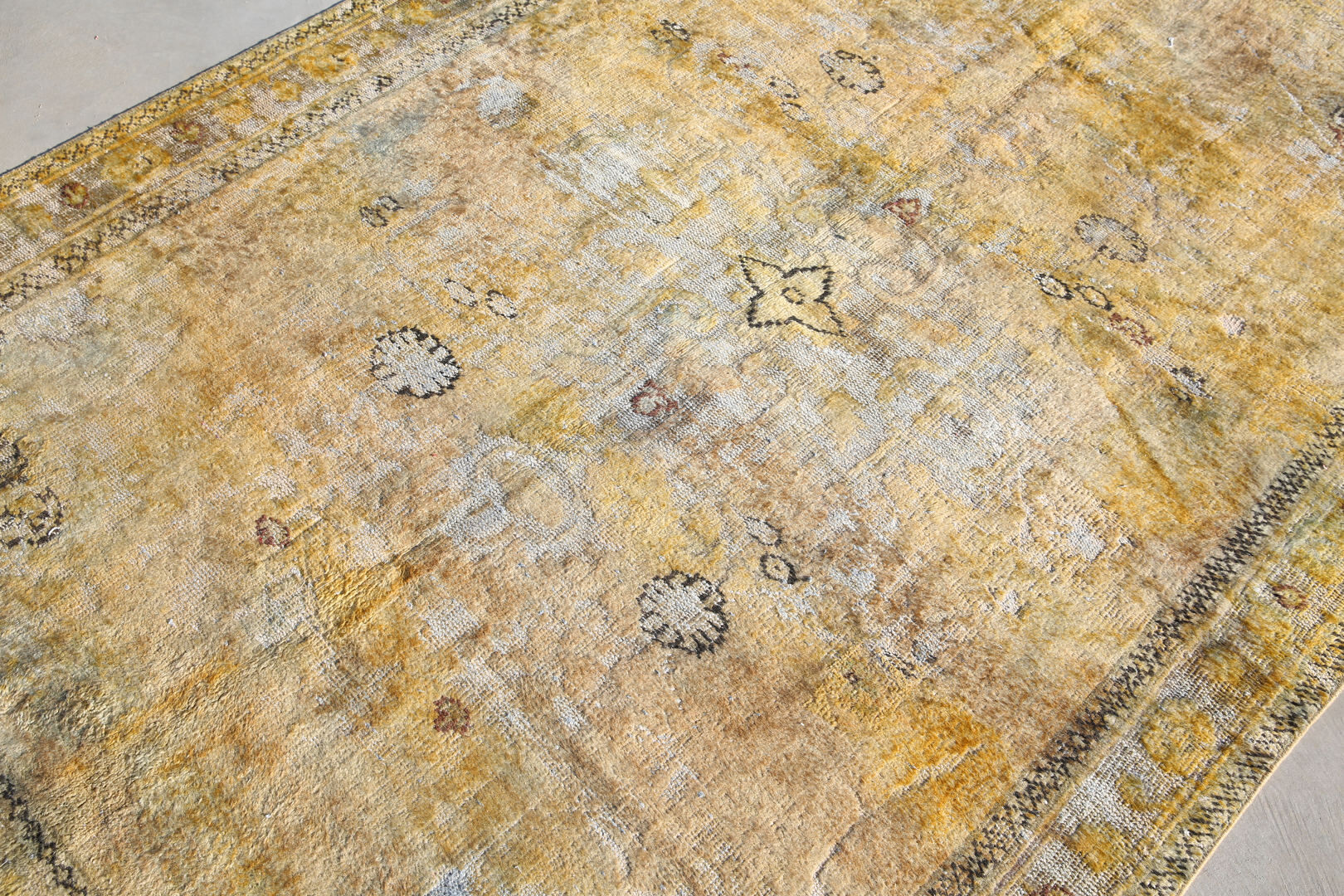 Carpet  204x295cm