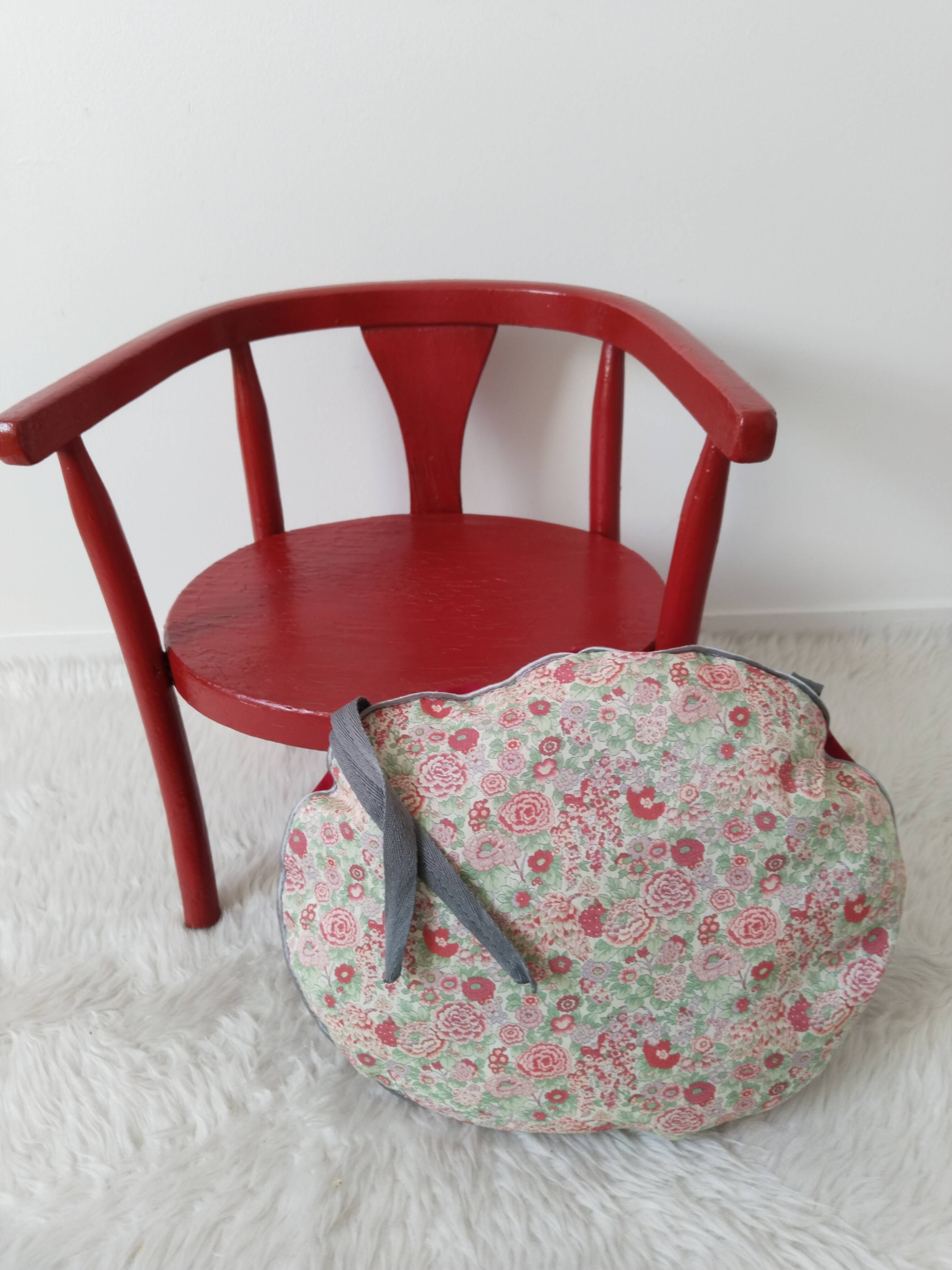Baumann wooden children's armchair, Liberty cushion, 1950s