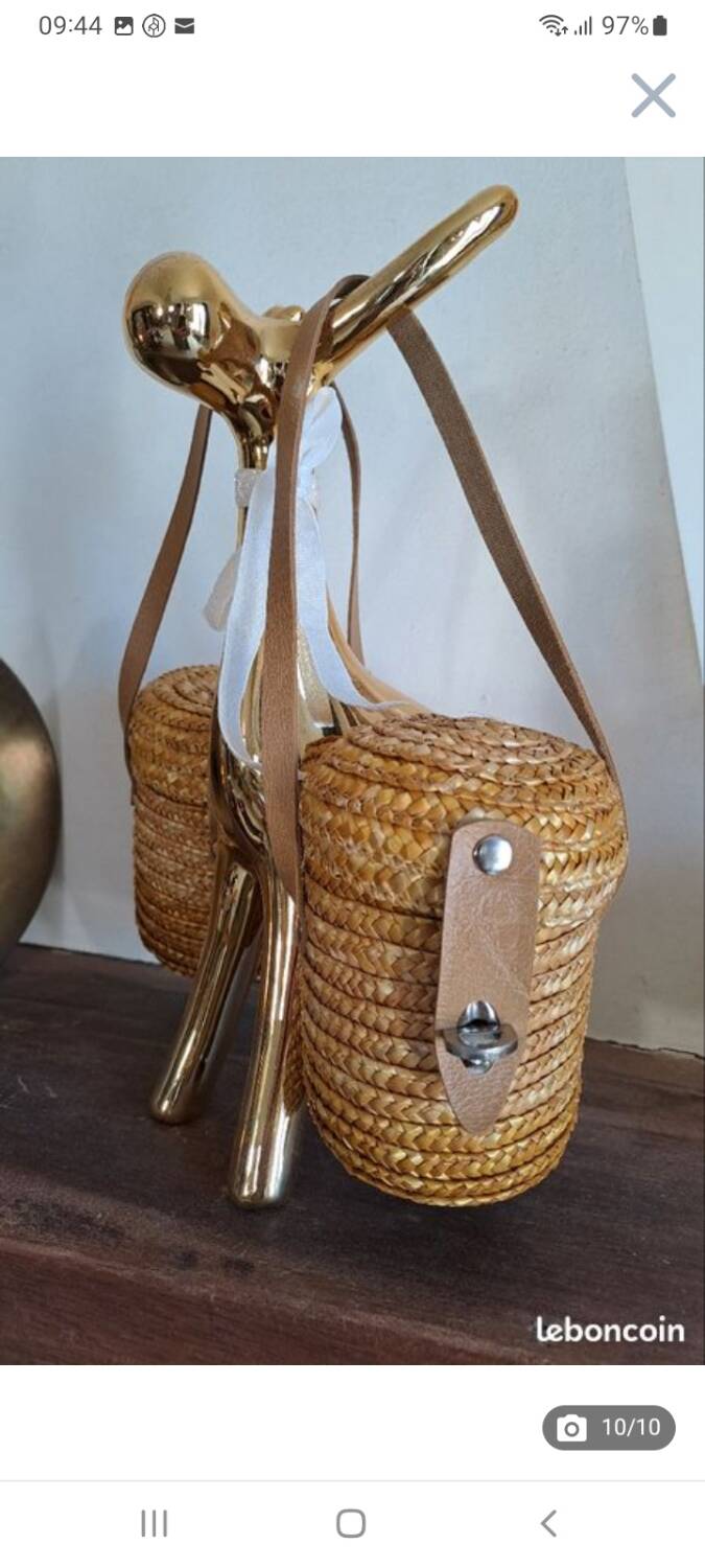 2 small rattan and leather baskets