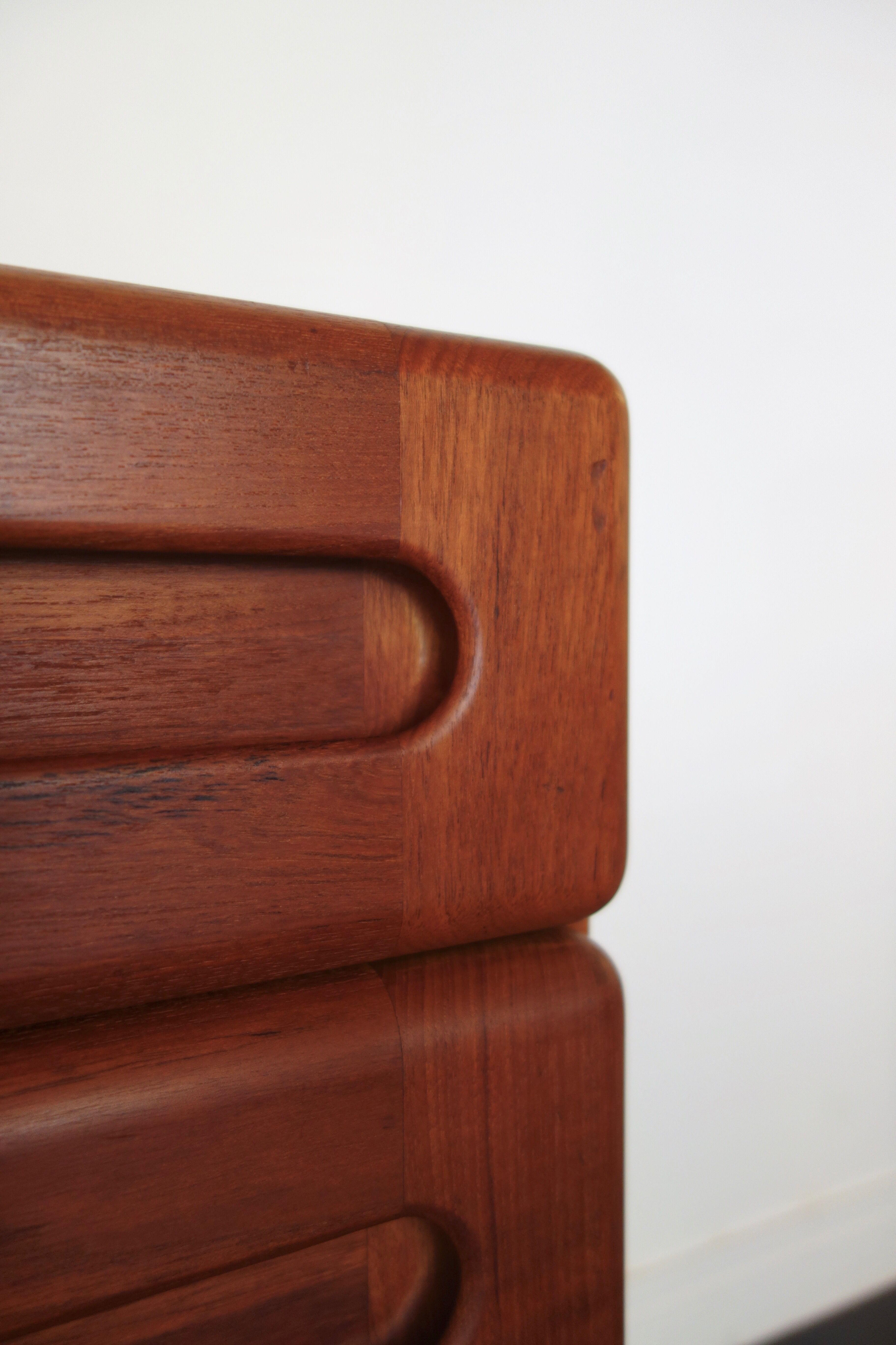 Danish teak chest of drawers 60s