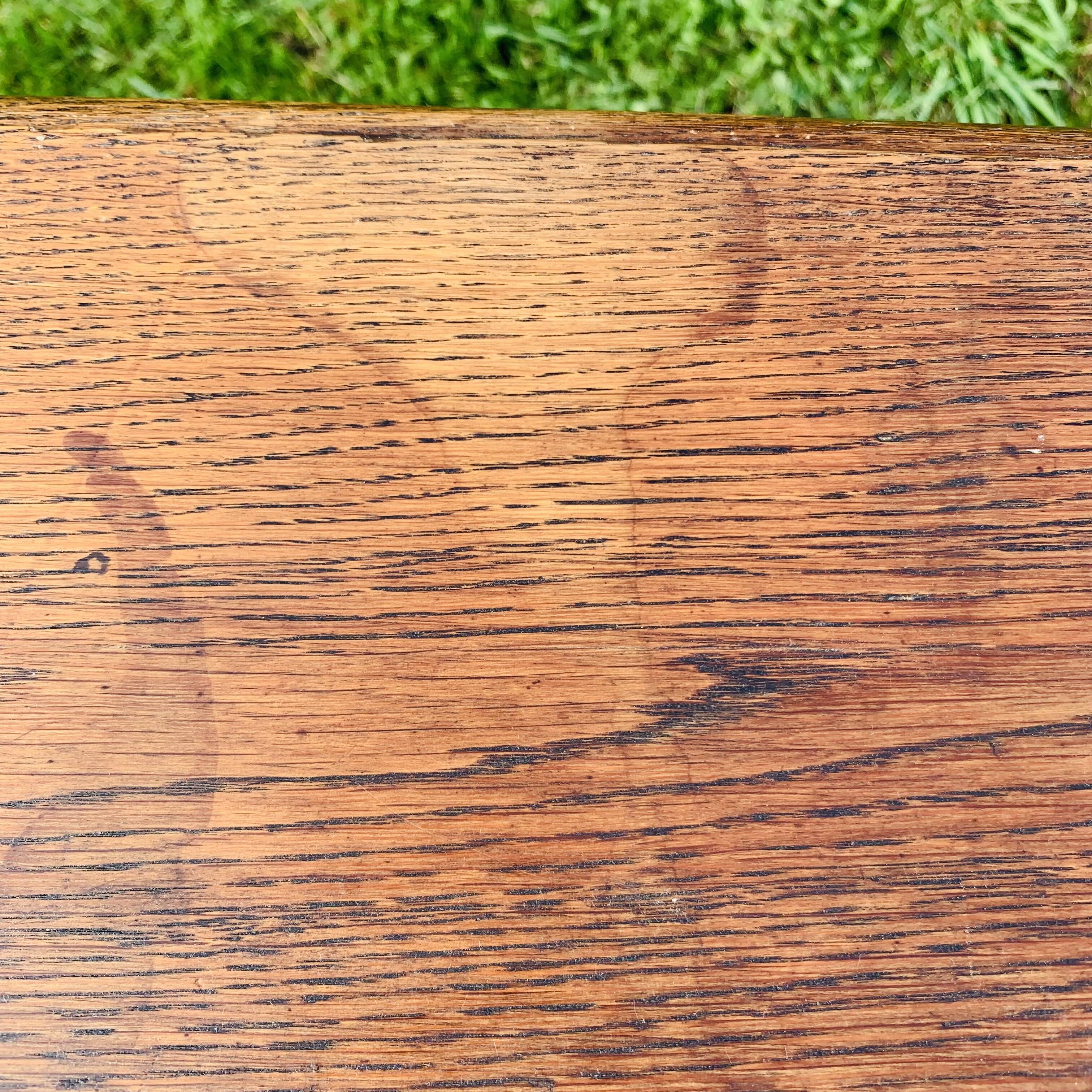 Oak table