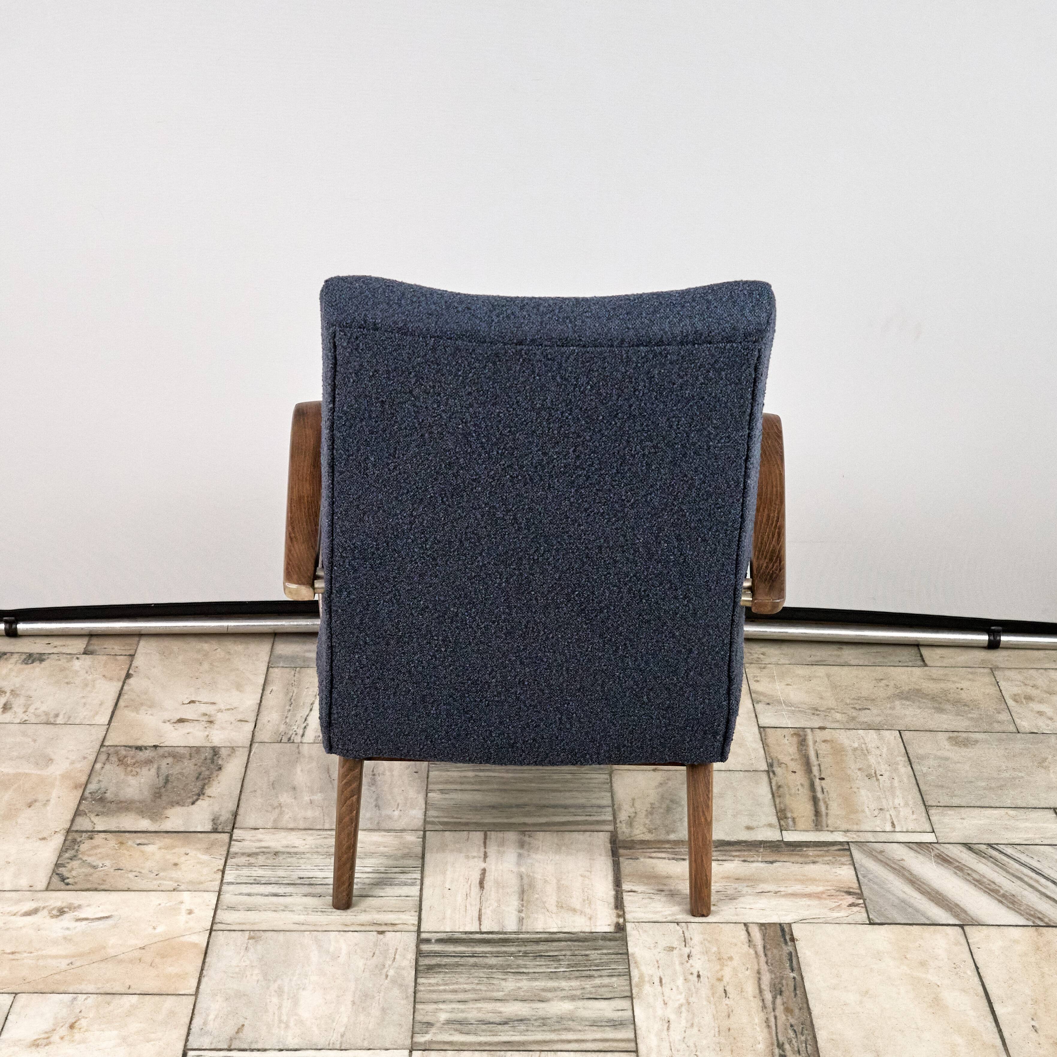 Fauteuil vintage conçu par Jindrich Halabala, années 1950, Tchécoslovaquie
