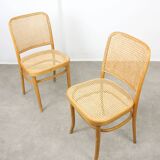 Pair of vintage No. 811 bentwood chairs