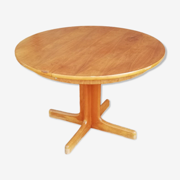 Vintage round table with integrated extension