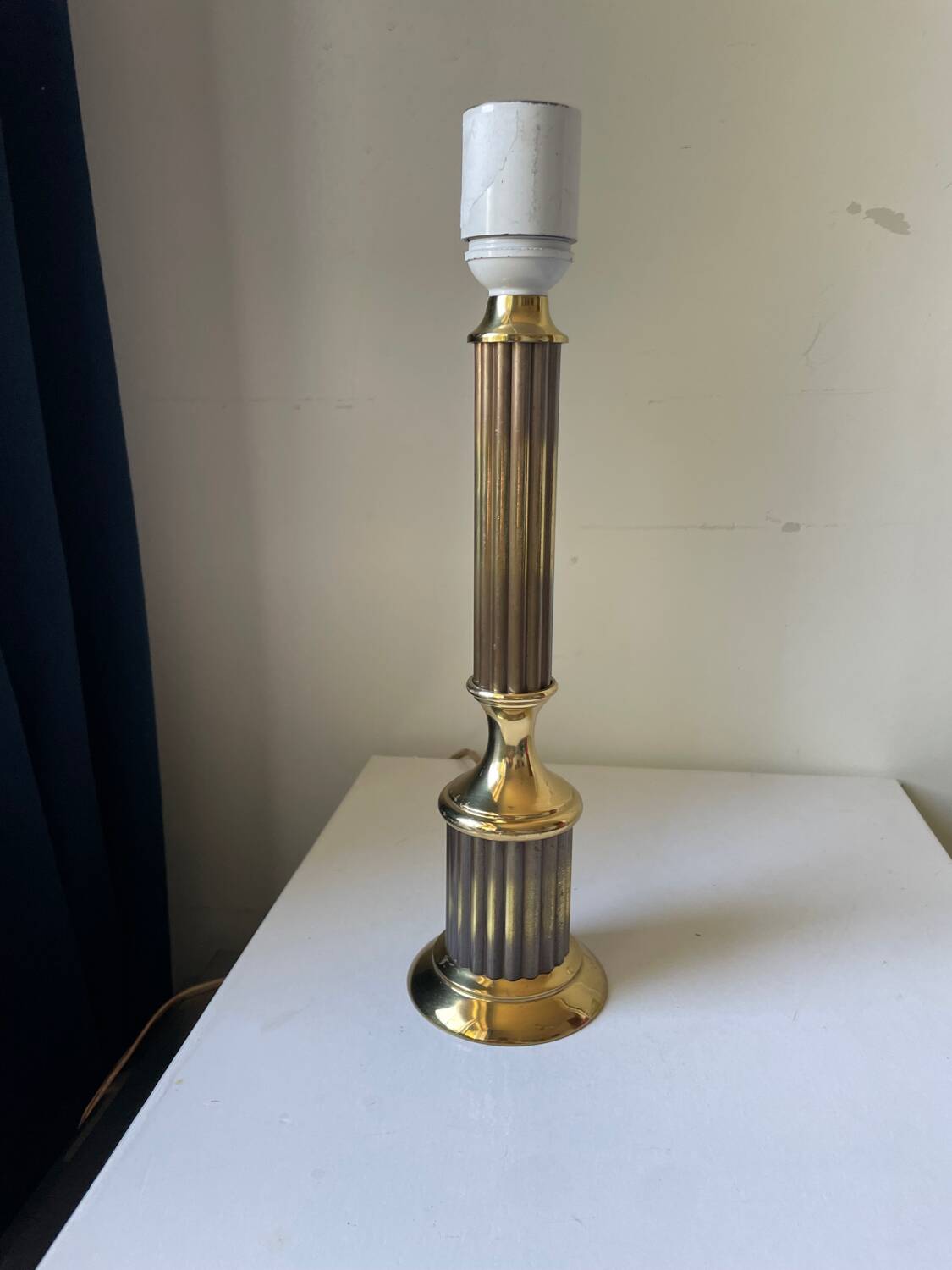 Vintage art deco style lampbase   height 32  cm