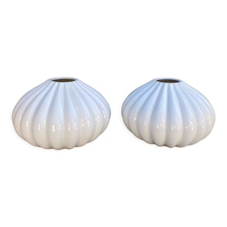 Pair of 2 polylobed round vases