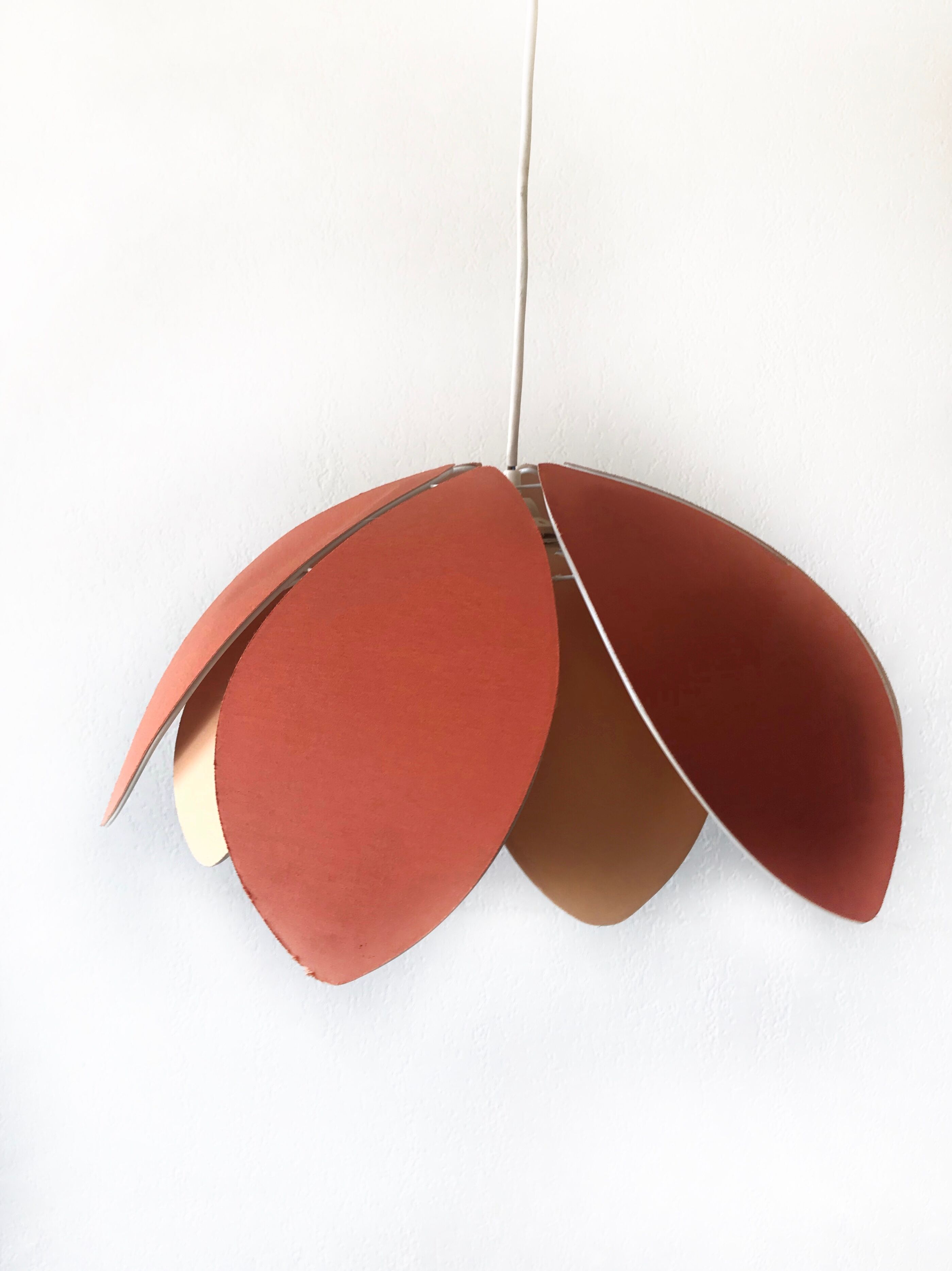 Flower hanging lamp years 70