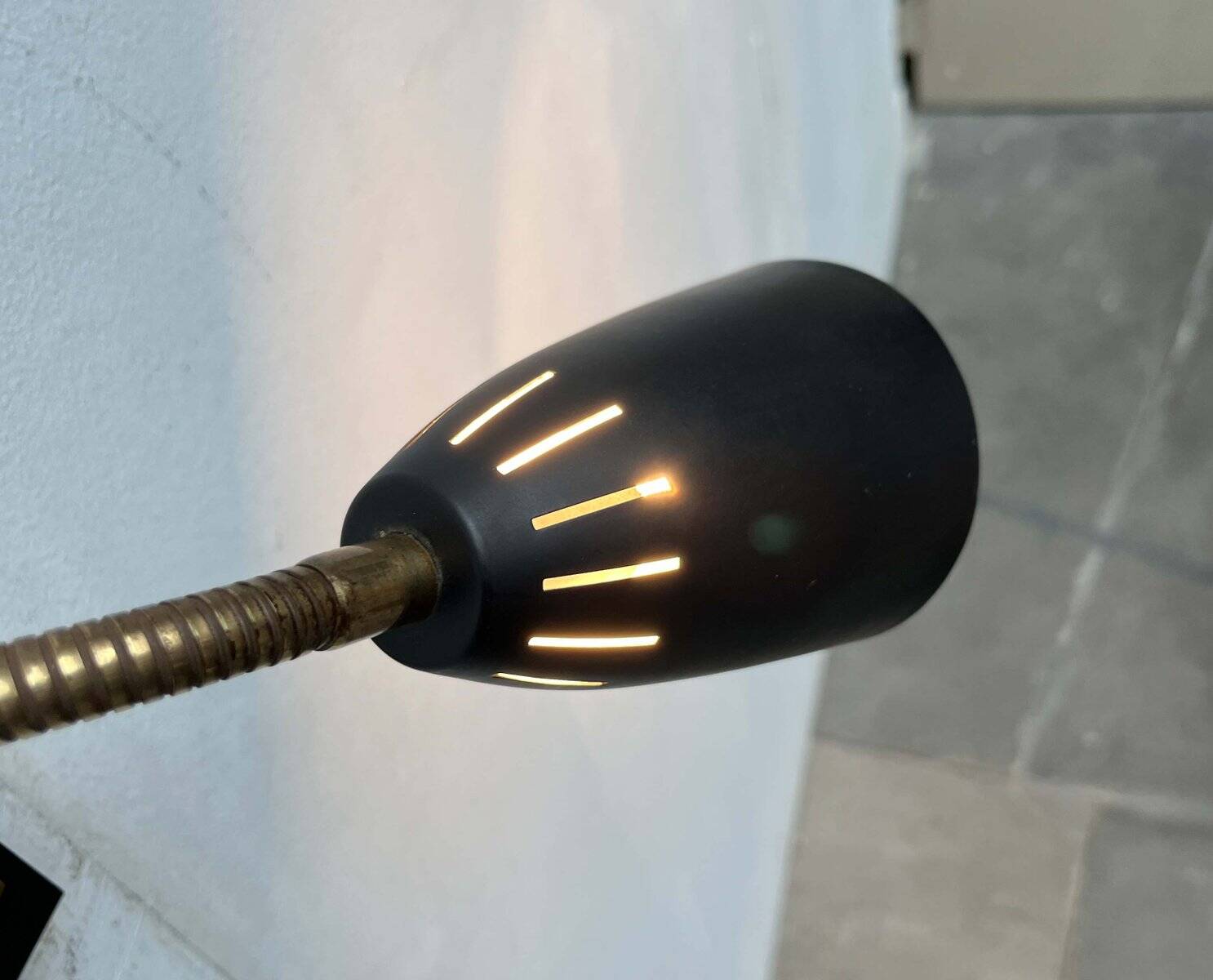 Modern mid-century wall lamp with a swan neck by Aris, Finland, 1950s