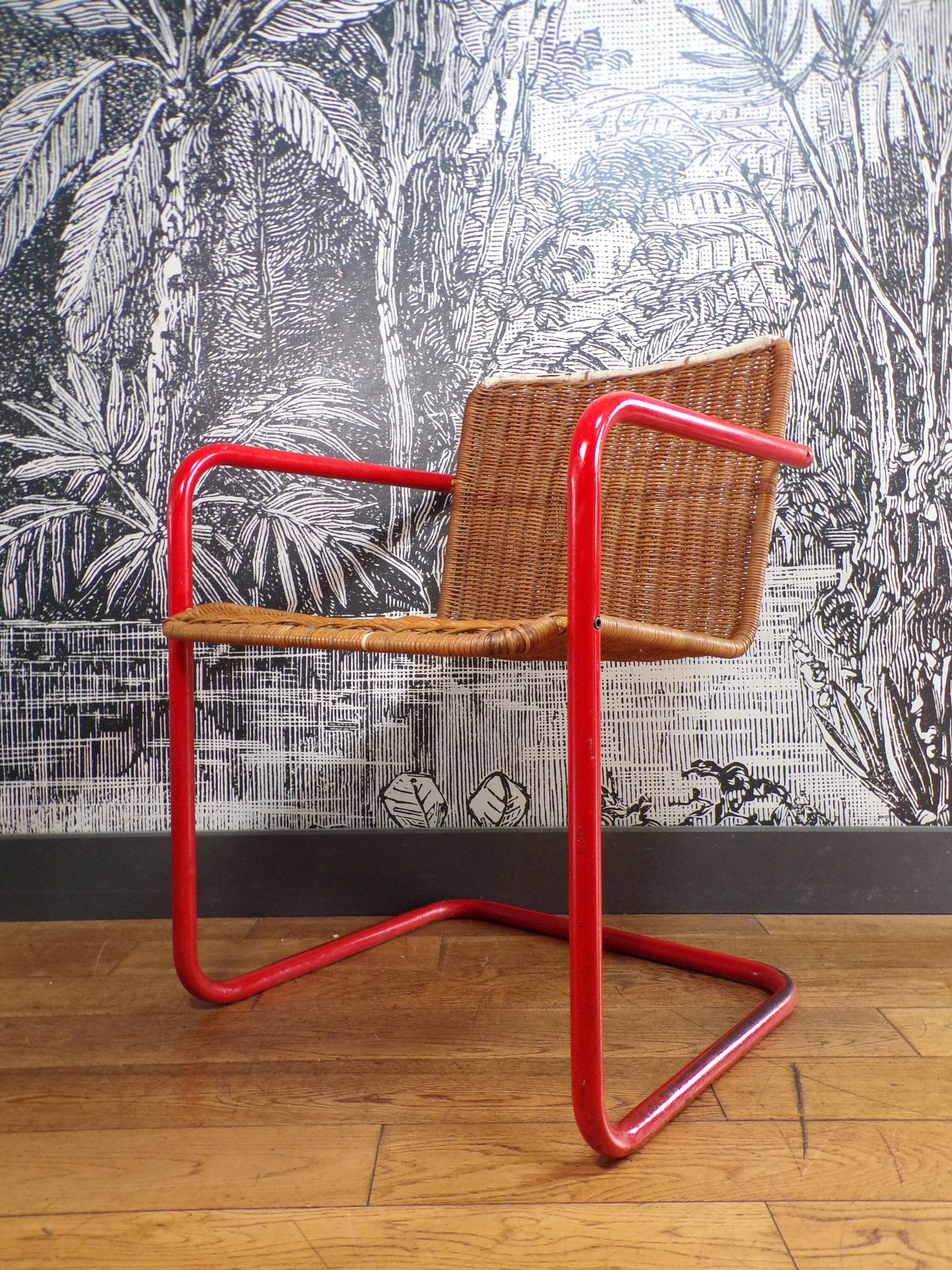 Chaise cantilever rotin et métal design 1980