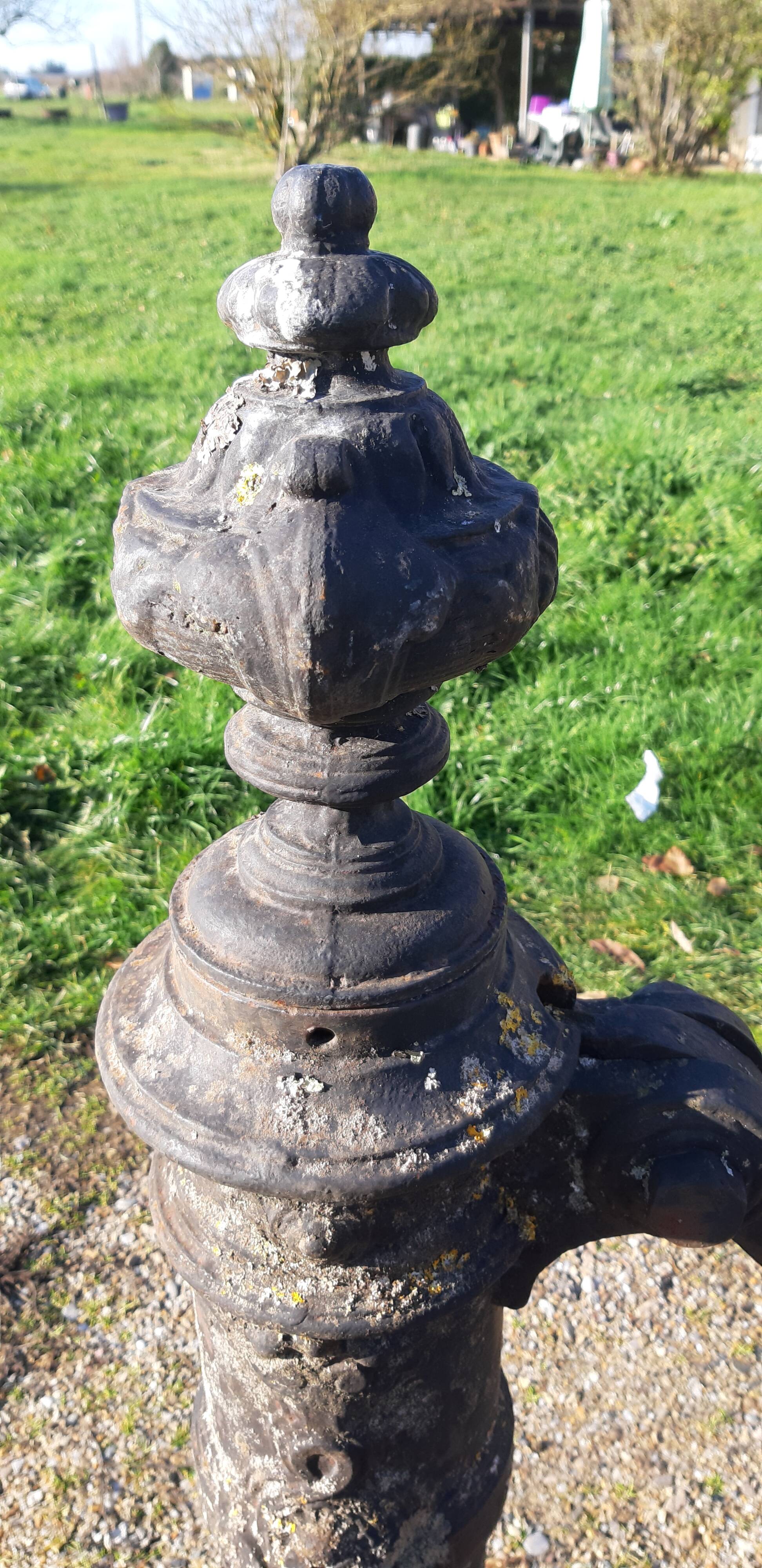 Well pump cast iron 19th