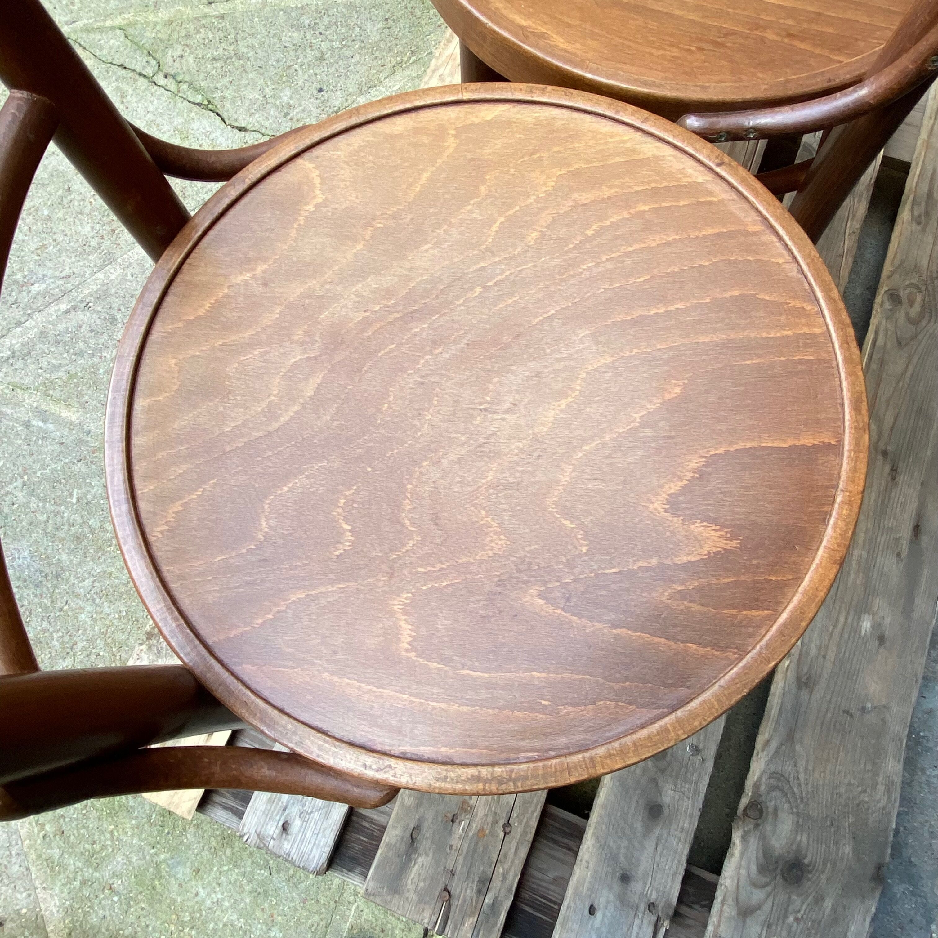 Lot de 2 chaises bistrot en bois courbé