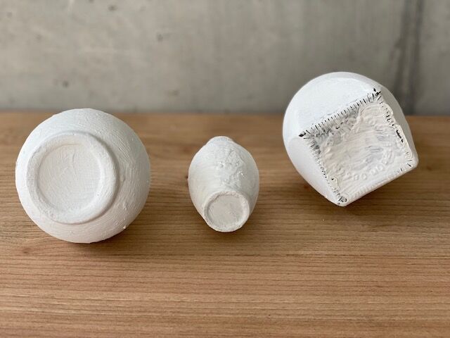 Set of 3 bleached vases