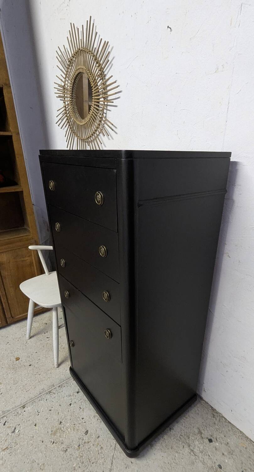 English Mid-20th Century Shabby Chic Chest of Drawers Buffet