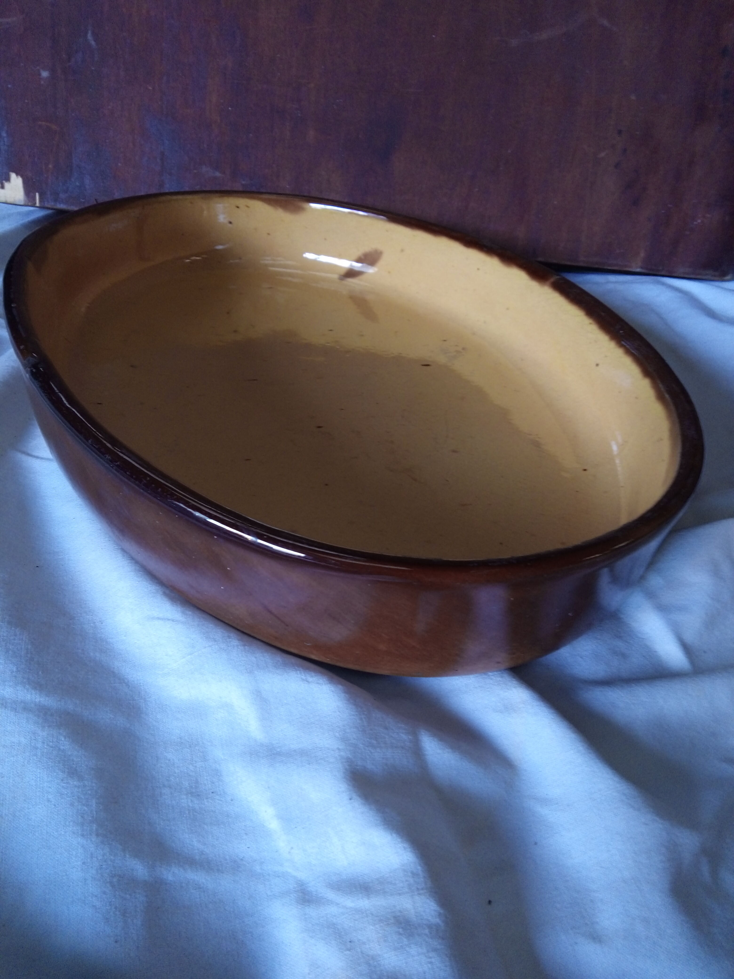 Sandstone dish Gustave De Bruyn