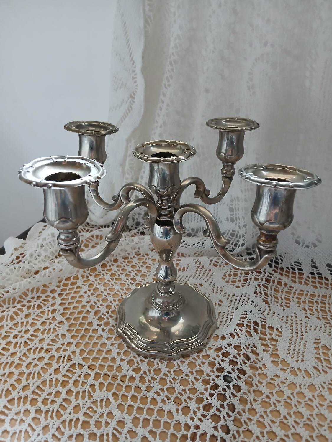 5-headed metal candlestick