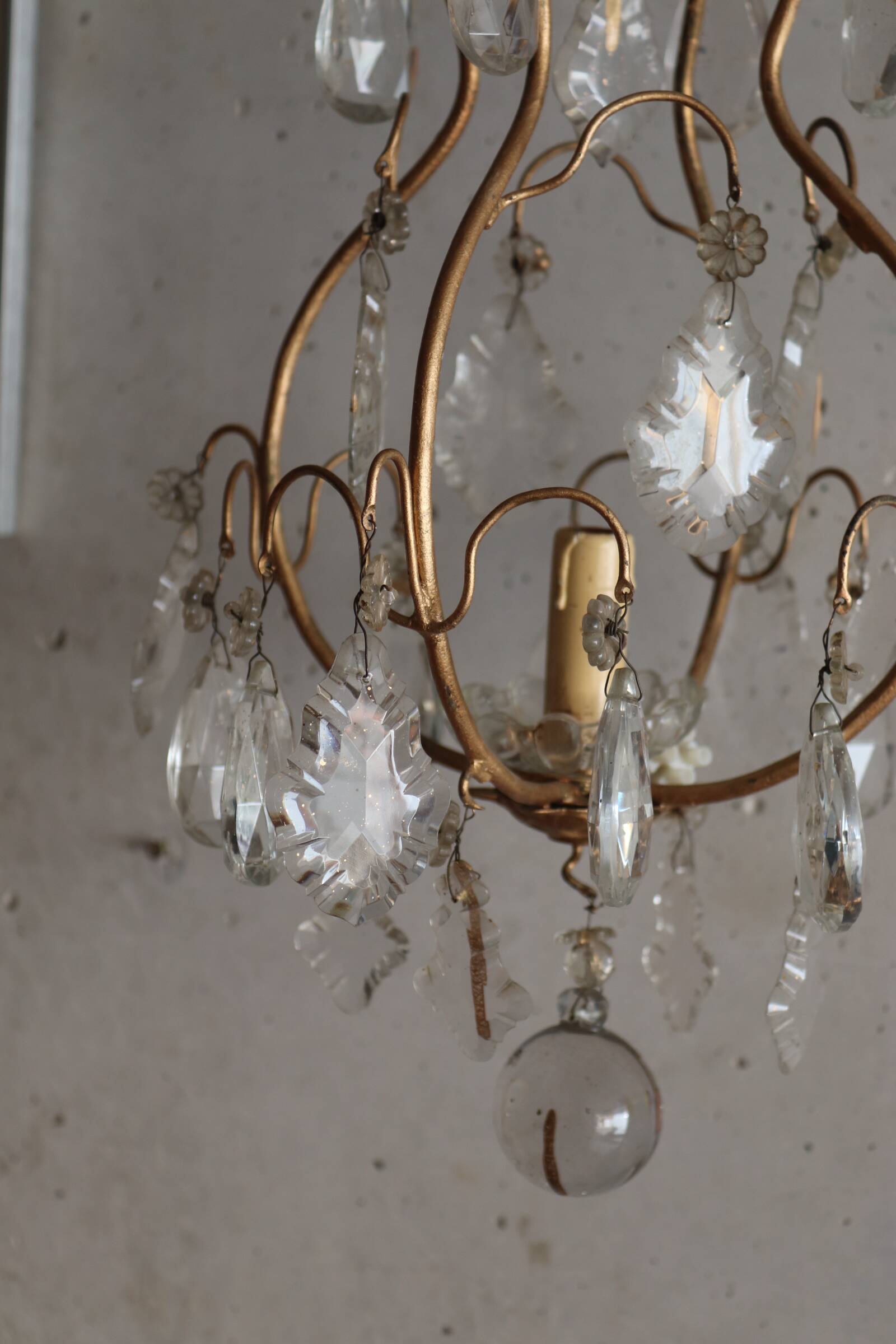 Ancien lustre cage à pampilles en cristal