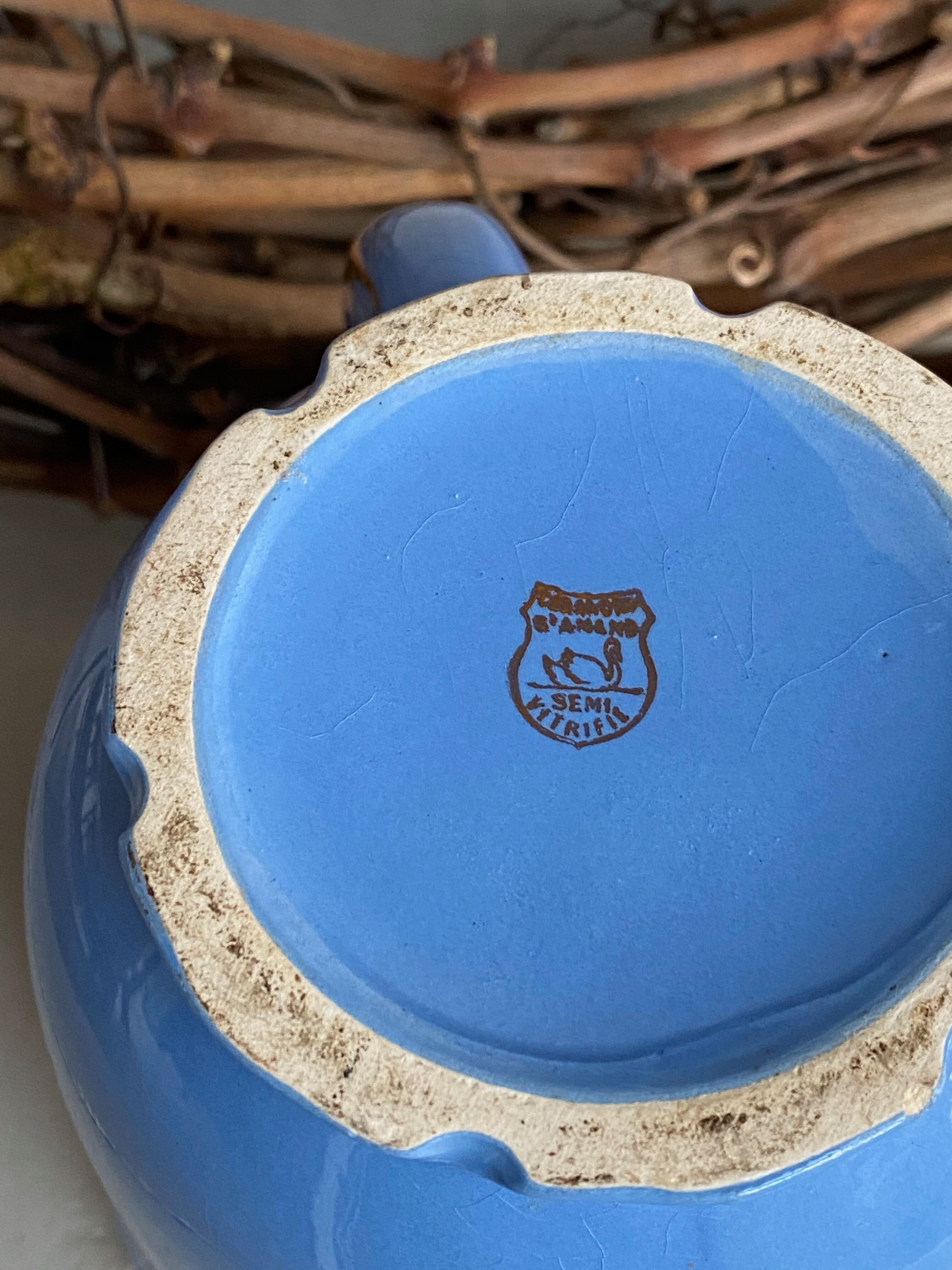 Blue coffee maker St Amand