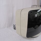 Teleavia P 111 Television