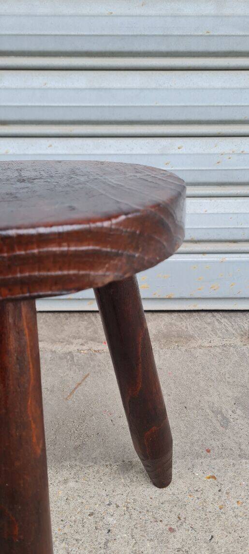 Tabouret tripode