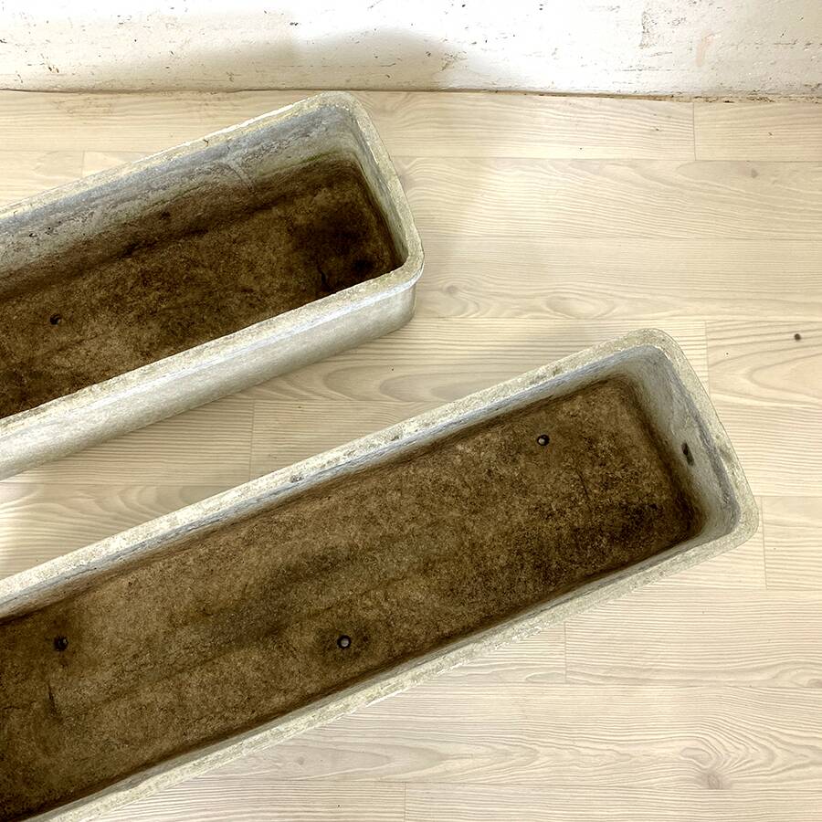 Pair of fibrocement planter