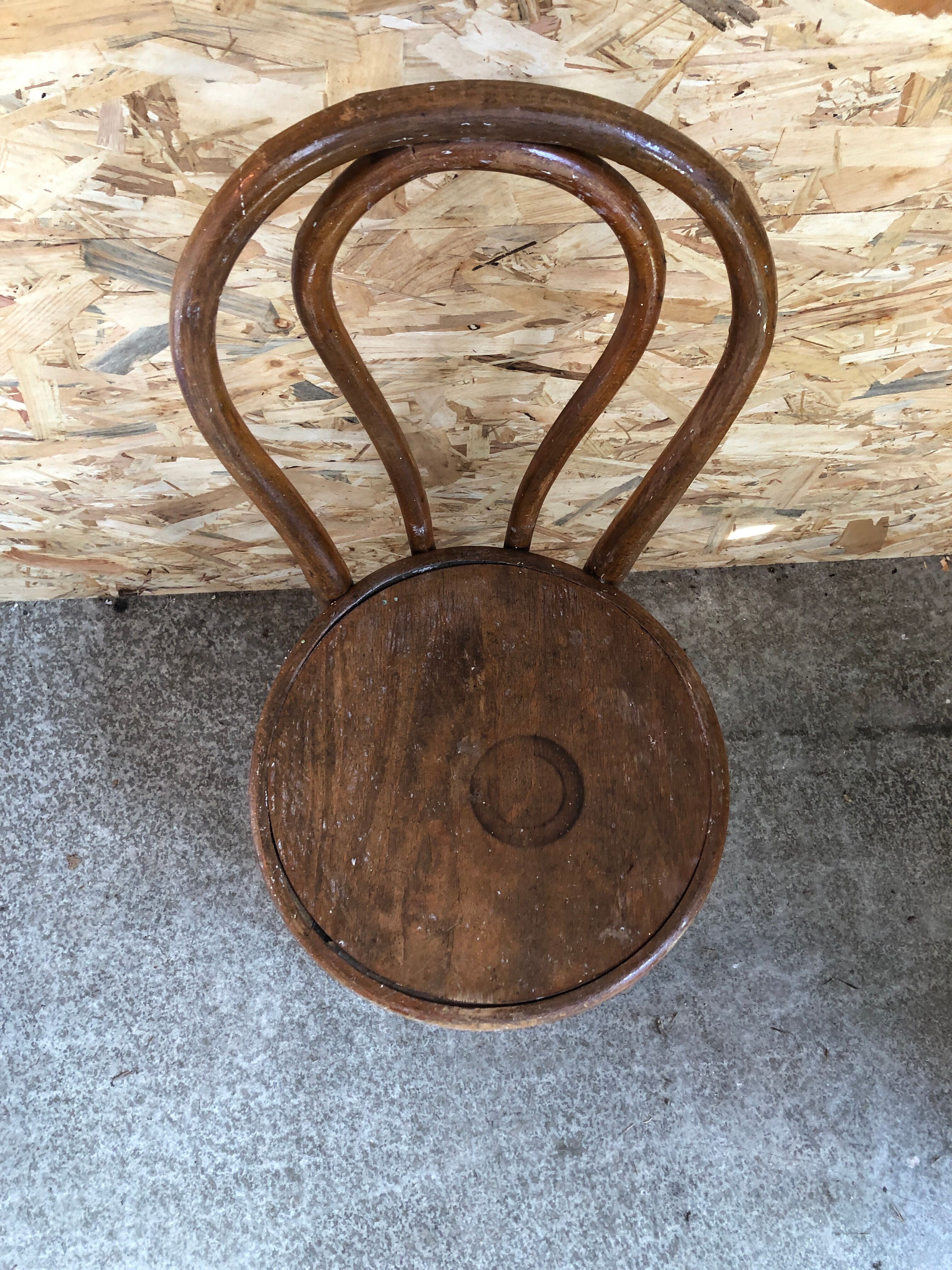 Old chair bistrot thonet 1950