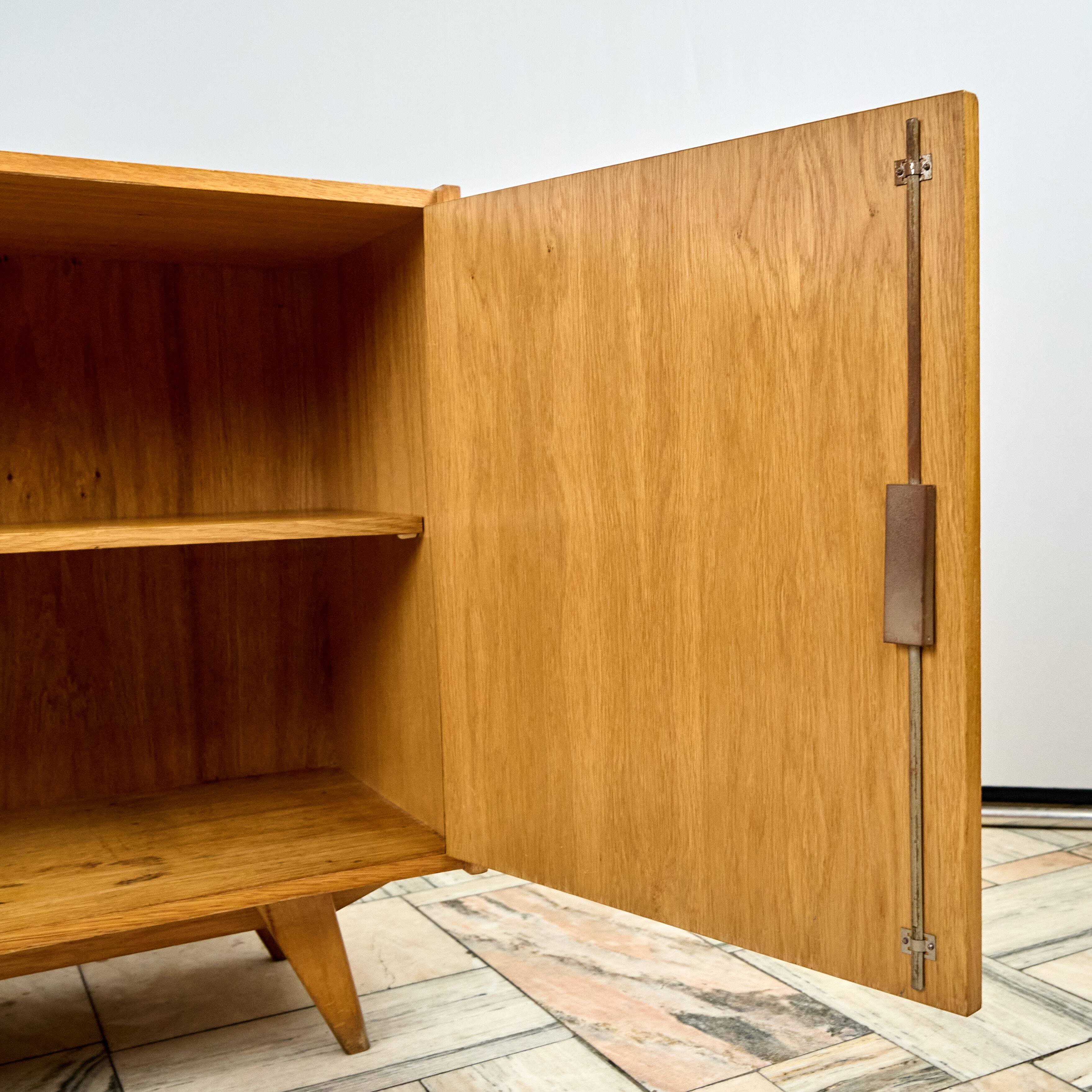 Vintage Sideboard U-450 by Jiří Jiroutek for Interiér Praha, 1960s