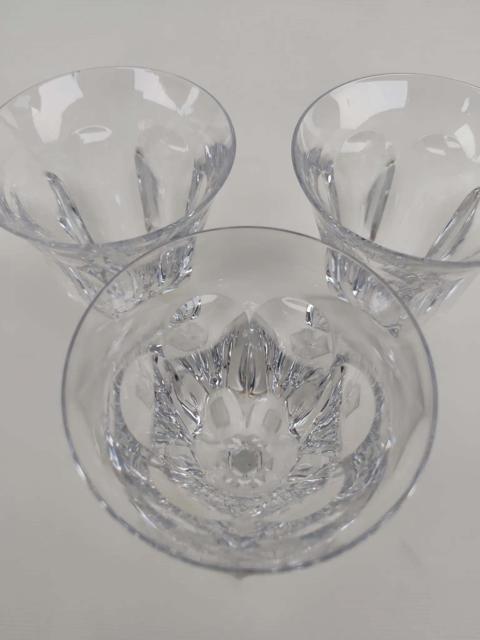 3 crystal glasses from Baccarat, Malmaison model. 17.5 cm.