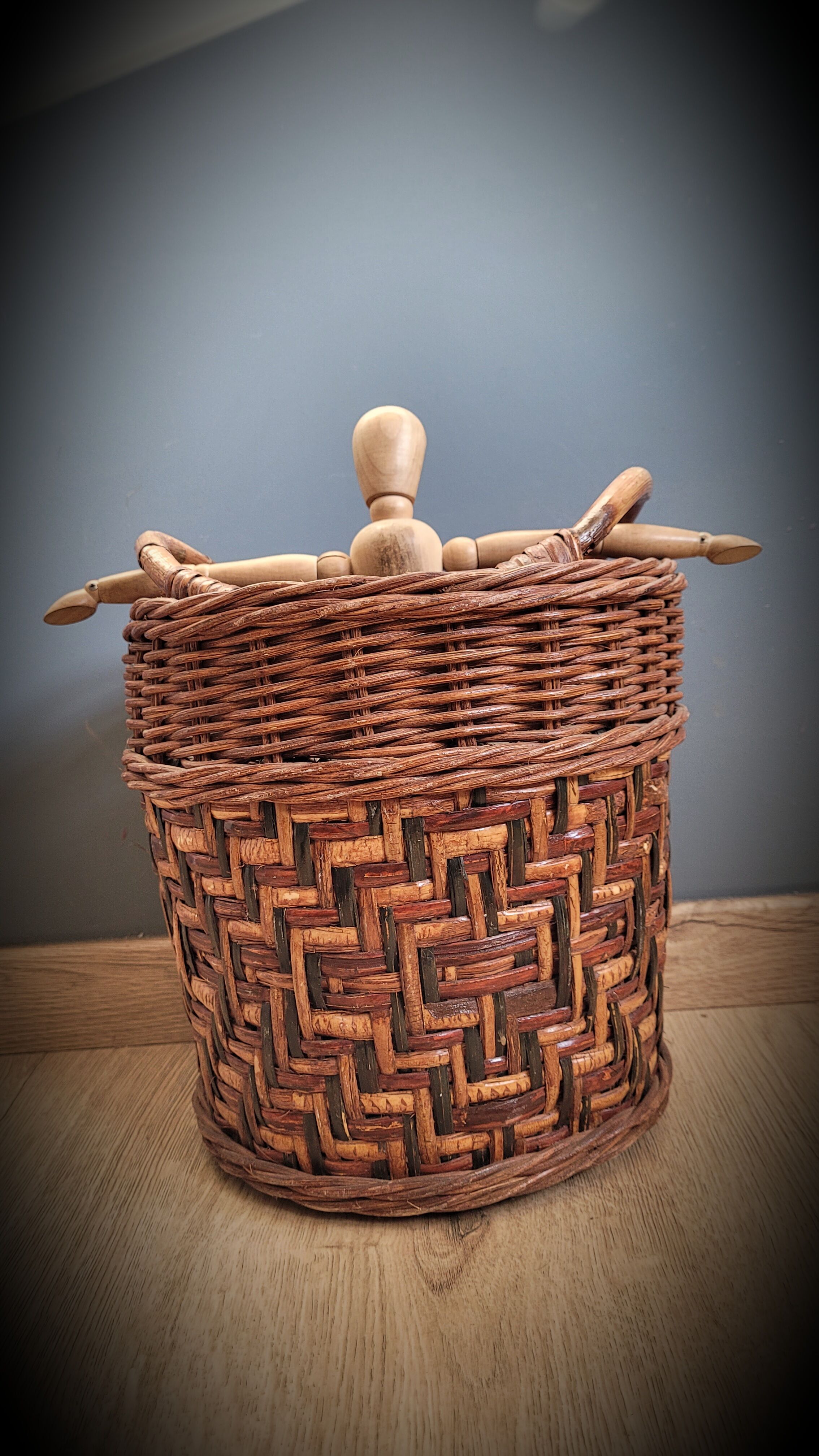 Wooden rattan basket