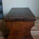 Banc repose-pied ancien en bois massif
