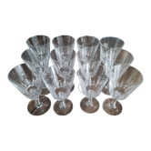 Lot de 12 verres à vin blanc en cristal ciselé