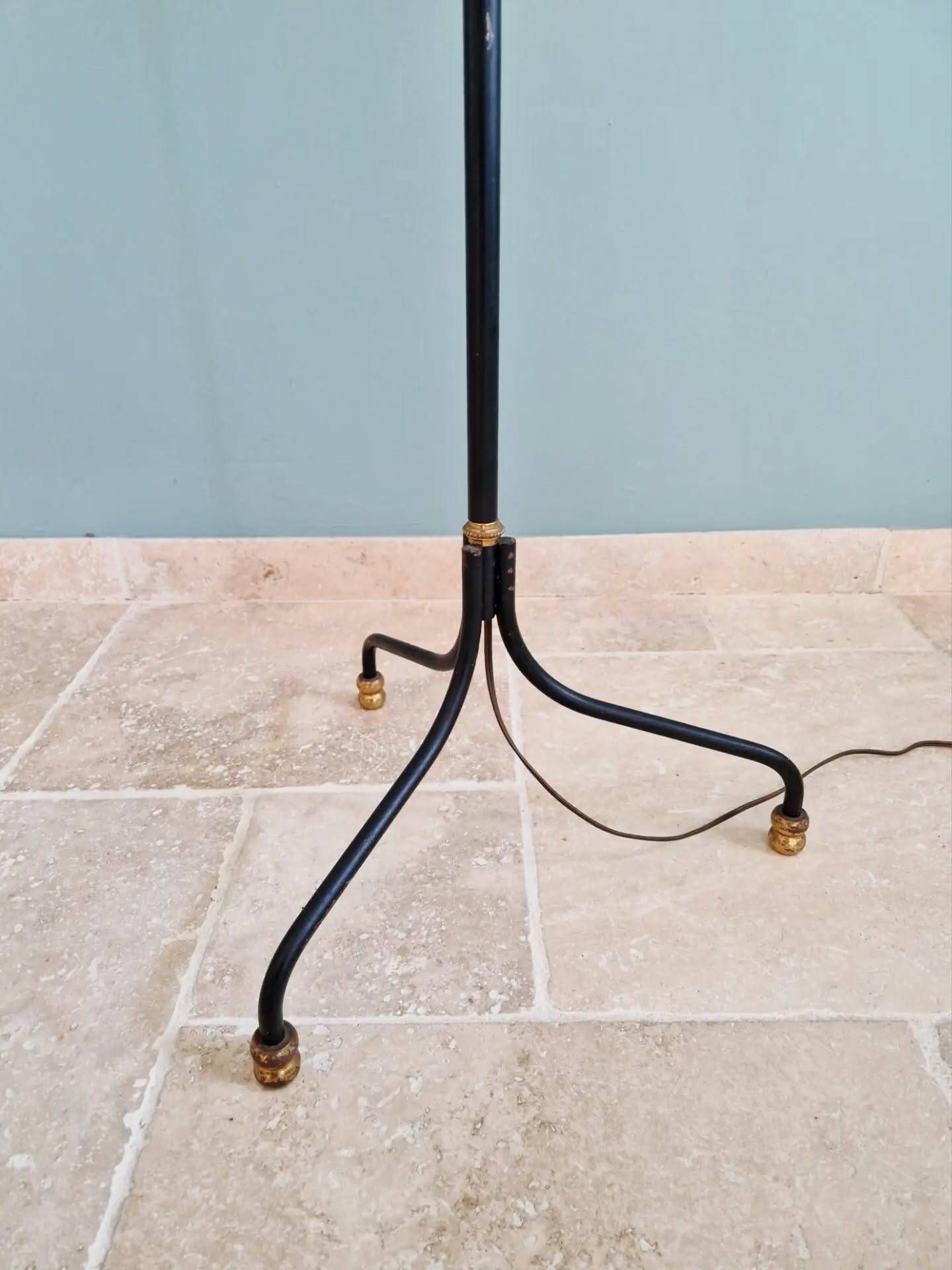 Lampadaire articulé, pied tripode, Mid-century, France, 1950