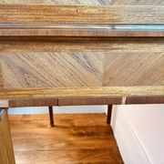 Cylinder desk