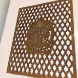 Grille de porte en fonte