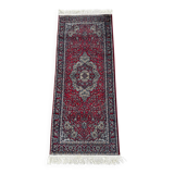 Oriental style rug 160cm x 60cm