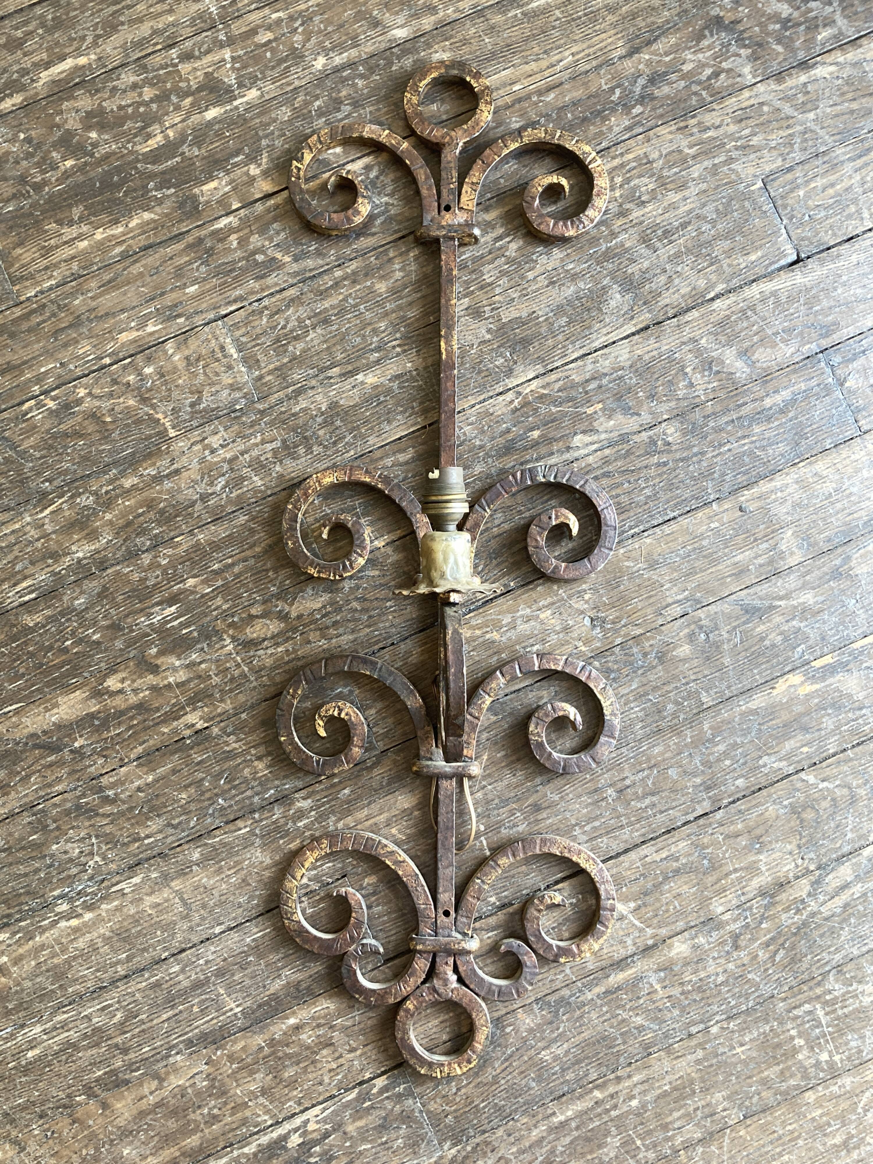 XXL wall lamp in gilded iron Italian work 1960